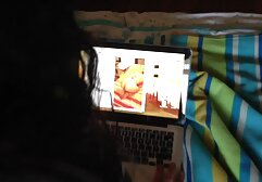 La gente está detrás video porno con amiga de su amante mientras habla con su esposo.